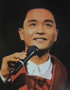 张国荣（原名张发宗）(Leslie Cheung（英）、レスリーチャン（日）)1989年 告别歌坛演唱会生活照相册